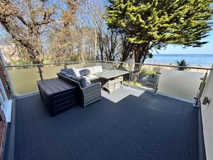 Photo 23- click for photo gallery